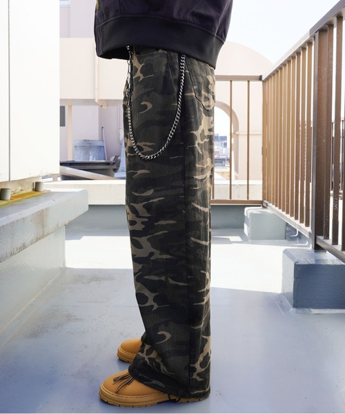 SPINNS（スピンズ）の「カモフラ柄ミリタリーワイドパンツ/リアルツリー柄/迷彩/丈感・シルエット調整可能/ユニセックス（その他パンツ・メンズ・リアルツリーカモ/ウッドランド/グレー系カモフラージュ/グレー系その他・L/M）」の17枚目の写真