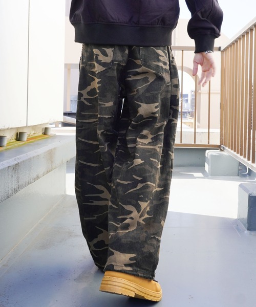 SPINNS（スピンズ）の「カモフラ柄ミリタリーワイドパンツ/リアルツリー柄/迷彩/丈感・シルエット調整可能/ユニセックス（その他パンツ・メンズ・リアルツリーカモ/ウッドランド/グレー系カモフラージュ/グレー系その他・L/M）」の18枚目の写真