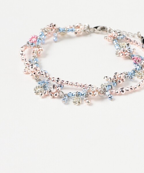 Ray BEAMS（レイビームス）の「LOTUS PINK / twinkle リトル フラワー ブレスレット（ブレスレット・レディース・シルバー/サックスブルー・ONE SIZE）」の6枚目の写真