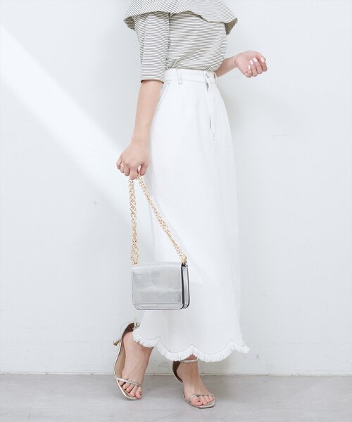 natural couture（ナチュラルクチュール）の「裾フリンジスカラップデニムスカート（スカート・レディース・インディゴブルー/オフホワイト/ブルー・SMALL/MEDIUM/LARGE）」の8枚目の写真