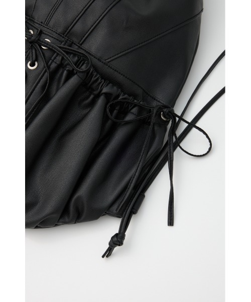 SLY（スライ）の「F/LEATHER BONDAGE KNAPSACK フェイクレザー ボンデージ ナップサック（バックパック/リュック・レディース・ブラック・FREE）」の5枚目の写真