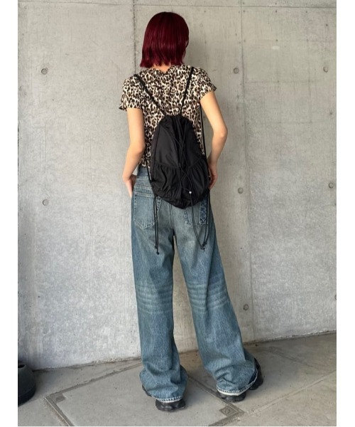 SLY（スライ）の「F/LEATHER BONDAGE KNAPSACK フェイクレザー ボンデージ ナップサック（バックパック/リュック・レディース・ブラック・FREE）」の12枚目の写真