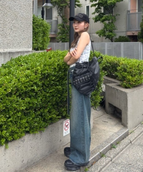 SLY（スライ）の「F/LEATHER BONDAGE KNAPSACK フェイクレザー ボンデージ ナップサック（バックパック/リュック・レディース・ブラック・FREE）」の17枚目の写真