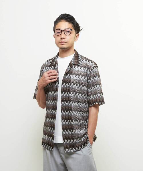 MEN'S MELROSE（メンズメルローズ）の「テクスチャージグザグメッシュオープンカラーシャツ（シャツ/ブラウス・メンズ・ネイビー/ベージュ・2/3/4）」の2枚目の写真
