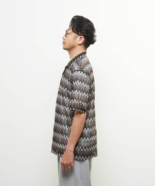 MEN'S MELROSE（メンズメルローズ）の「テクスチャージグザグメッシュオープンカラーシャツ（シャツ/ブラウス・メンズ・ネイビー/ベージュ・2/3/4）」の4枚目の写真