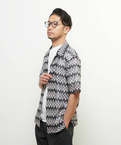 MEN'S MELROSE（メンズメルローズ）の「テクスチャージグザグメッシュオープンカラーシャツ（シャツ/ブラウス・メンズ・ネイビー/ベージュ・2/3/4）」の16枚目の写真