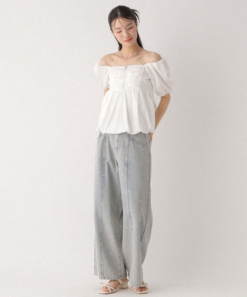 Heather(ヘザー)の「フロントホックバルーンブラウス(半袖) 497925(シャツ/ブラウス・レディース・オフホワイト/ブラック/ライトブルー・FREE)」の9枚目の写真