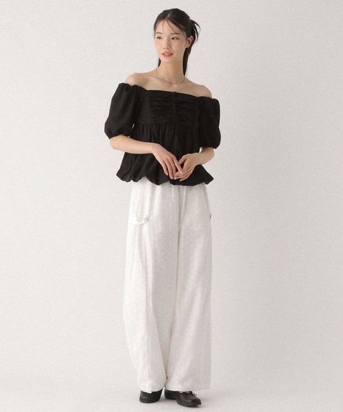 Heather(ヘザー)の「フロントホックバルーンブラウス(半袖) 497925(シャツ/ブラウス・レディース・オフホワイト/ブラック/ライトブルー・FREE)」の15枚目の写真