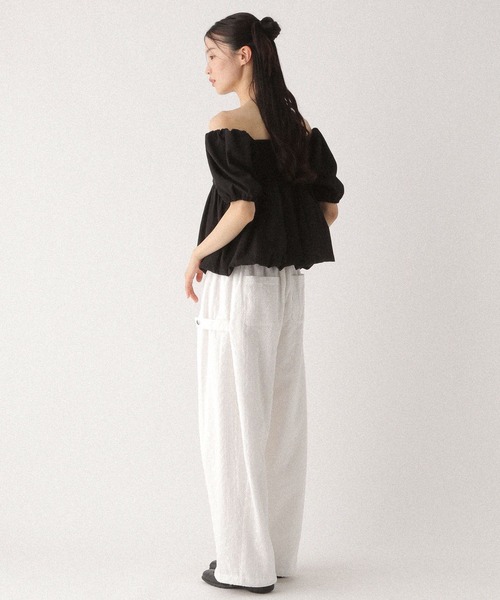 Heather(ヘザー)の「フロントホックバルーンブラウス(半袖) 497925(シャツ/ブラウス・レディース・オフホワイト/ブラック/ライトブルー・FREE)」の17枚目の写真