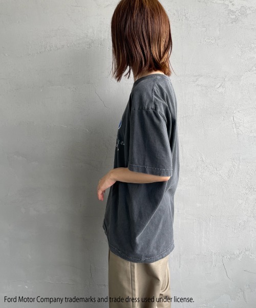GOOD ROCK SPEED（グッドロックスピード）の「[GOOD ROCK SPEED/グッドロックスピード] FORD ロゴプリントTシャツ (Thunderbird)（Tシャツ/カットソー・レディース・チャコールグレー・F）」の21枚目の写真