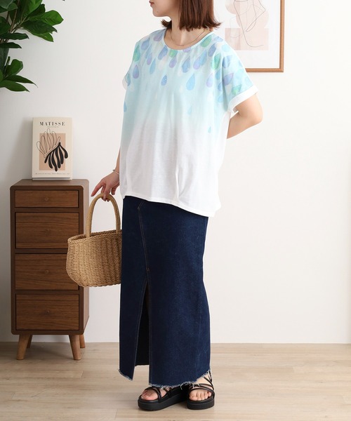 myke(ミーカ)の「myke 水彩しずくプリントタックTシャツ(Tシャツ/カットソー・レディース・オフホワイト/ホワイト×ネイビー/杢グレー・M)」の7枚目の写真