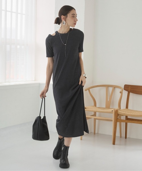 ANGIE（アンジー）の「アシンメトリー カットアウト ワンピース / 夏服（ワンピース・レディース・ダークグレー/ブラウン/ブラック・FREE）」の20枚目の写真