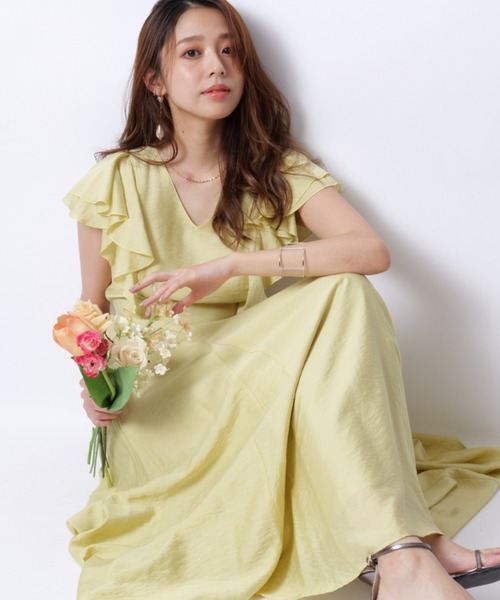 JUSGLITTY♡サマーワンピース♡美品♡限定色 JUSGLITTY 新品未使用 ピンタックサマーワンピース - メルカリ