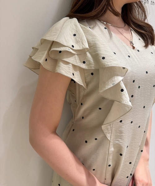 JUSGLITTY（ジャスグリッティー）の「フリルサマーワンピース（ワンピース・レディース・ライトブルー/ライトイエロー/ネイビー/ドット・0/1/2）」の8枚目の写真