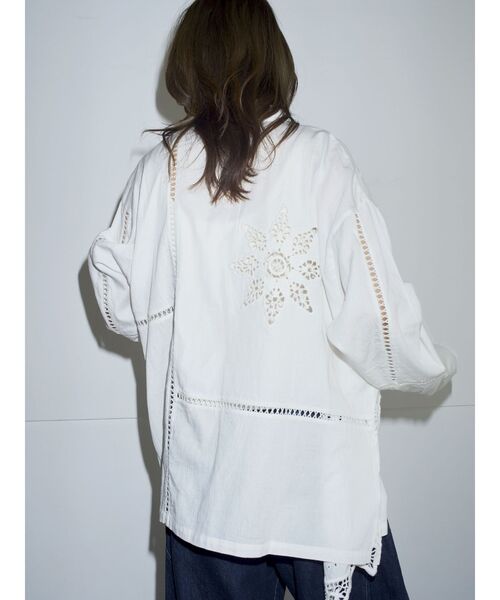 Htage（テージ）の「【Htage】エンブロイダリーレースシャツ（シャツ/ブラウス・レディース・ブラック/オフホワイト・FREE）」の4枚目の写真