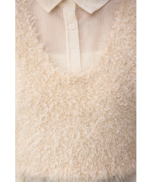 AZUL by moussy（アズールバイマウジー）の「バックオープンポンポンヤーンベスト（ベスト・レディース・グレー/ピンク/アイボリー・FREE）」の10枚目の写真