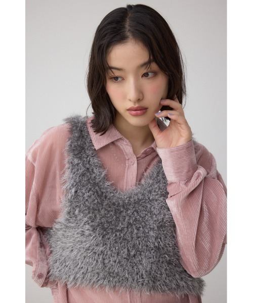 AZUL by moussy（アズールバイマウジー）の「バックオープンポンポンヤーンベスト（ベスト・レディース・グレー/ピンク/アイボリー・FREE）」の14枚目の写真