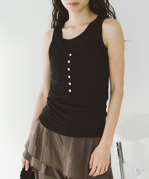 duei(デュイ)の「セパレートレイヤードノースリーブタンクトップ(タンクトップ・レディース・ブラック/レッド・FREE)」の20枚目の写真