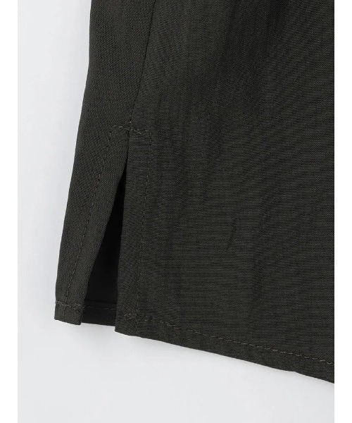 Perfect Suit FActory（パーフェクトスーツファクトリー）の「Vネック　ラッフルブラウス　オフホワイト/グレー/ベージュ（Tシャツ/カットソー・レディース・チャコールグレー/ベージュ/オフホワイト・L/M）」の7枚目の写真
