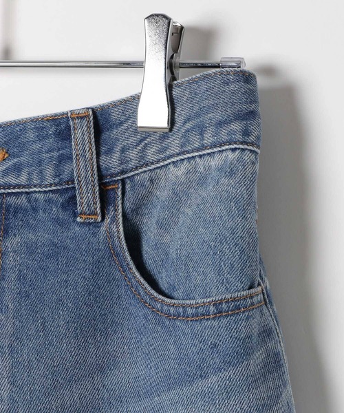 LEPSIM（レプシィム）の「ワイドストレートデニムパンツ　497418（デニムパンツ・レディース・ブラック/ネイビー/インディゴブルー・MEDIUM/LARGE）」の7枚目の写真