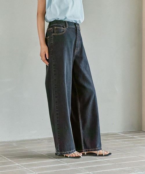 LEPSIM（レプシィム）の「ワイドストレートデニムパンツ　497418（デニムパンツ・レディース・ブラック/ネイビー/インディゴブルー・MEDIUM/LARGE）」の19枚目の写真