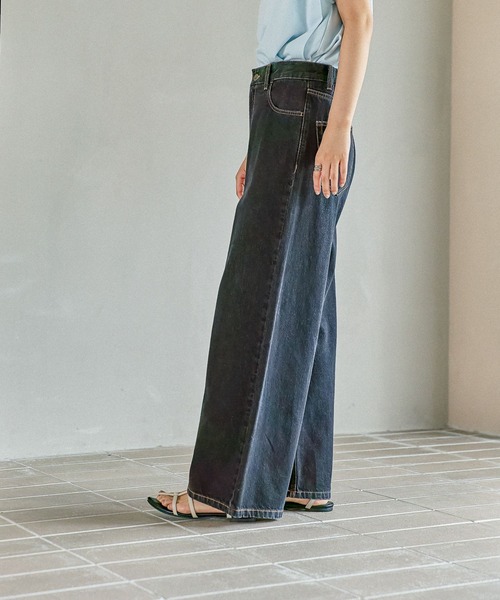 LEPSIM（レプシィム）の「ワイドストレートデニムパンツ　497418（デニムパンツ・レディース・ブラック/ネイビー/インディゴブルー・MEDIUM/LARGE）」の20枚目の写真