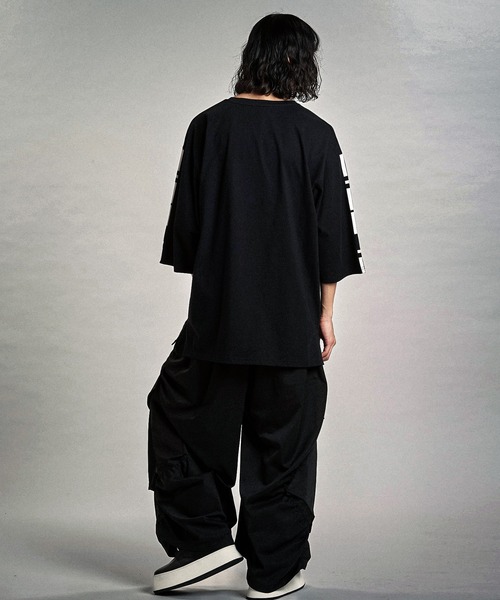 NO ID.（ノーアイディ）の「【NO ID.】Mole Sprint 3/4 Sleeve Big Pullover / モールス プリント 7分袖 ビッグ プルオーバー（Tシャツ/カットソー・メンズ・ホワイト/ブラック/グレー・ONE SIZE）」の20枚目の写真