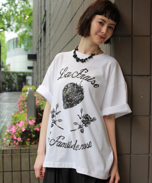 H.A.K（ハク）の「5．6オンスコットン天竺　いちご＆バラモチーフプリントTシャツ（Tシャツ/カットソー・レディース・ブルー/ホワイト/ブラック・FREE）」の8枚目の写真