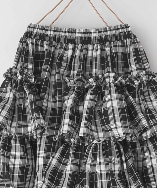 LOWRYS FARM（ローリーズファーム）の「フリルティアードロングスカート　 587435（スカート・キッズ・ブラック/レッド・110cm/120cm/130cm/140cm/150cm）」の9枚目の写真