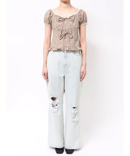 CALNAMUR（カルナムール）の「フリルカラーシャツ（シャツ/ブラウス・レディース・ブラウン/ネイビー/オフホワイト・FREE）」の10枚目の写真