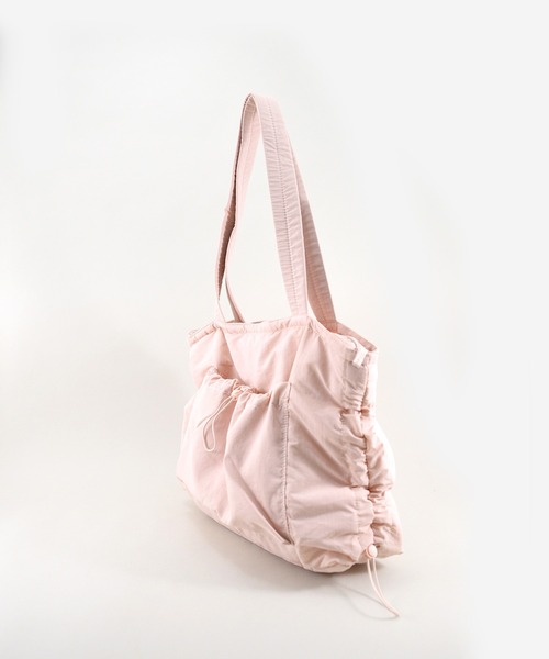 styiro(スタイロ)の「ナイロンフロントポケットトートバッグ(トートバッグ・レディース・ネイビー/ベージュ/ピンク/アイボリー/ブラック/カーキ・FREE)」の20枚目の写真