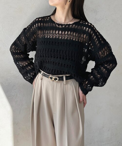 Thevon(ゼボン)の「ブークレ起毛透かし編みショートニット(ニット/セーター・レディース・アイボリー/ブラック・FREE)」の1枚目の写真