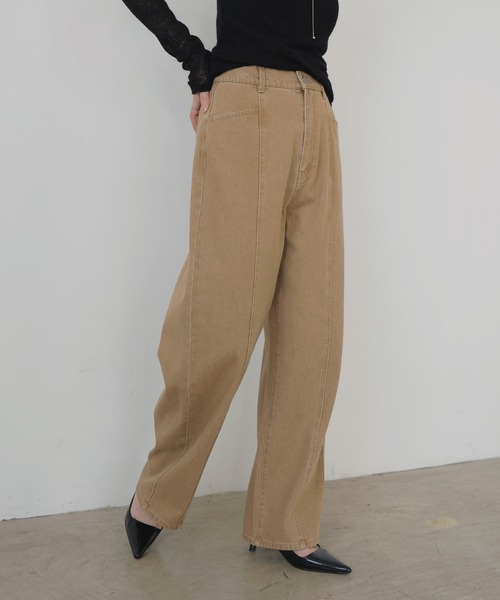 LIAN（リアン）の「センターラインストレートデニムパンツ（デニムパンツ・レディース・グレー/ブルー/ベージュ/インディゴブルー・SMALL/MEDIUM）」の6枚目の写真