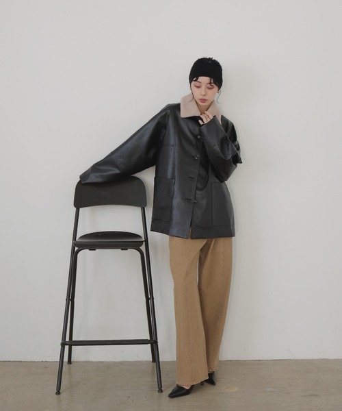 LIAN（リアン）の「センターラインストレートデニムパンツ（デニムパンツ・レディース・グレー/ブルー/ベージュ/インディゴブルー・SMALL/MEDIUM）」の9枚目の写真