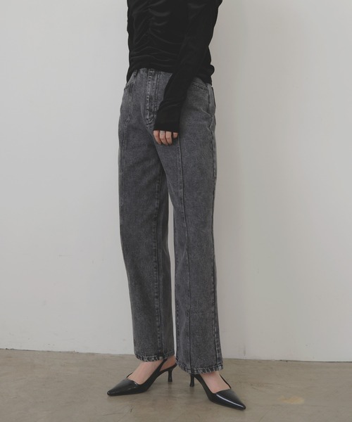 LIAN（リアン）の「センターラインストレートデニムパンツ（デニムパンツ・レディース・グレー/ブルー/ベージュ/インディゴブルー・SMALL/MEDIUM）」の22枚目の写真