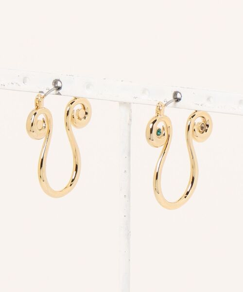 ADORE(アドーア)の「ヴァーグピアス(ピアス(両耳用)・レディース・シルバー/ゴールド・ONE SIZE)」の9枚目の写真