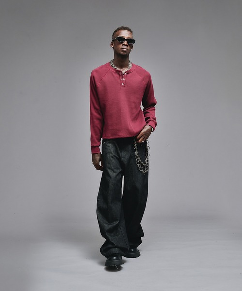 ANDER HUNK(アンダーハンク)の「Metal Henry neck Thermal / メタルヘンリーネックサーマル(Tシャツ/カットソー・メンズ・ブラウン/レッド系その他/グレー/ブラック/その他/パープル/グレー系その他・LARGE/MEDIUM/SMALL)」の15枚目の写真