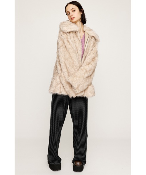 SLY（スライ）の「BIG COLLAR FUR COAT ビッグカラー ファーコート 秋服 冬服（ブルゾン・レディース・ブラウン/アイボリー/マルチ・FREE）」の6枚目の写真