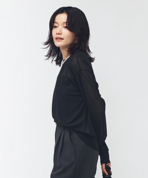 PUMA(プーマ)の「プーマ AUTUMN メッシュ LS Tシャツ(Tシャツ/カットソー・レディース・ブラック/ライトベージュ/ライラック/グリーン・L/S/M/XL)」の10枚目の写真