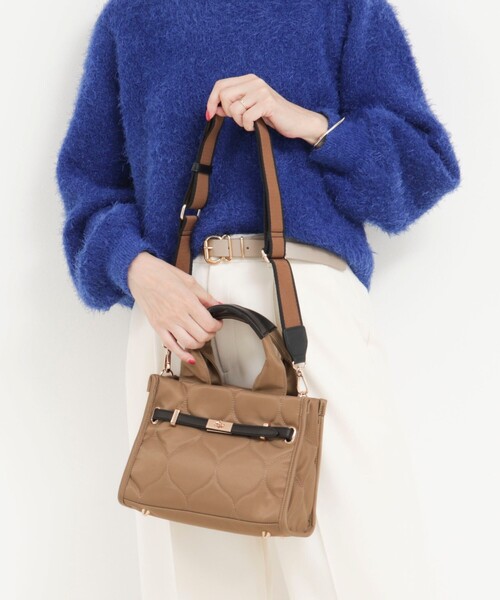 MICO COULIER(ミコクリエ)の「ラインテープ2WAYミニトートバッグ(トートバッグ・レディース・ベージュ/チャコールグレー・FREE)」の3枚目の写真