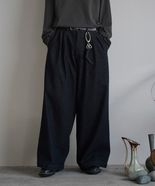 WYM LIDNM（ウィム バイ リドム）の「3TUCK DENIM BAGGY SLACKS（デニムパンツ・メンズ・ブラック系/インディゴブルー・S/M/L）」の7枚目の写真
