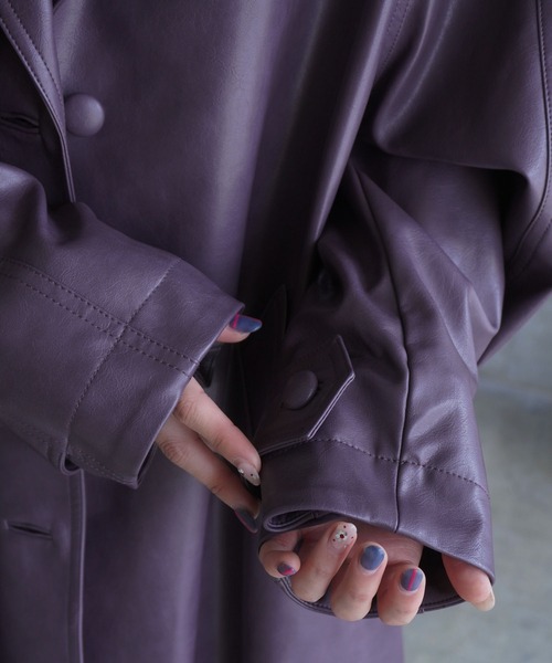 LOW CLASSIC（ロウ　クラシック）の「TEXTURED LEATHER HALF COAT（その他アウター・レディース・パープル・S）」の18枚目の写真