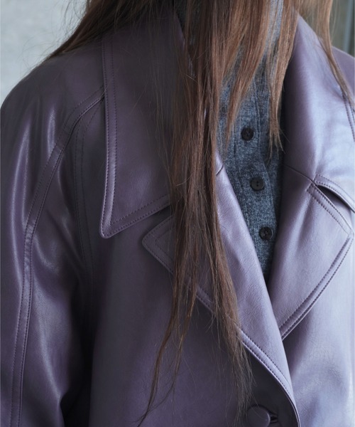 LOW CLASSIC（ロウ　クラシック）の「TEXTURED LEATHER HALF COAT（その他アウター・レディース・パープル・S）」の20枚目の写真