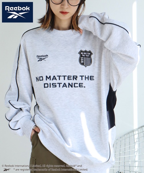 Reebok（リーボック）の「【Reebok/リーボック】裏毛 パイピングデザイン エンブレム グラフィック クルーネックスウェット（スウェット・メンズ・グリーン系/ブラック/ダークパープル/アッシュグレー・M/L/LL）」の3枚目の写真