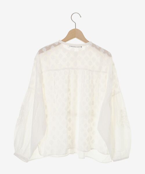 le.coeur blanc（ルクールブラン）の「《手洗い可能》Fanakaミックス刺しゅうレースブラウス（シャツ/ブラウス・レディース・オフホワイト・38）」の2枚目の写真