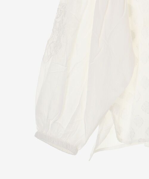 le.coeur blanc（ルクールブラン）の「《手洗い可能》Fanakaミックス刺しゅうレースブラウス（シャツ/ブラウス・レディース・オフホワイト・38）」の8枚目の写真