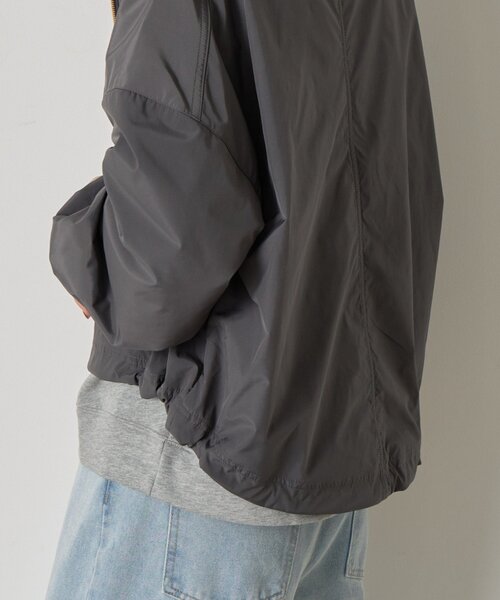 Jena espace merveilleux（ジェナ　エスパスメルヴェイユ）の「スタンドネックタフタジャケット（その他アウター・レディース・チャコールグレー/ベージュ・FREE）」の10枚目の写真