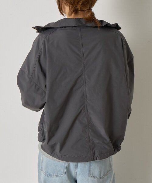 Jena espace merveilleux（ジェナ　エスパスメルヴェイユ）の「スタンドネックタフタジャケット（その他アウター・レディース・チャコールグレー/ベージュ・FREE）」の11枚目の写真