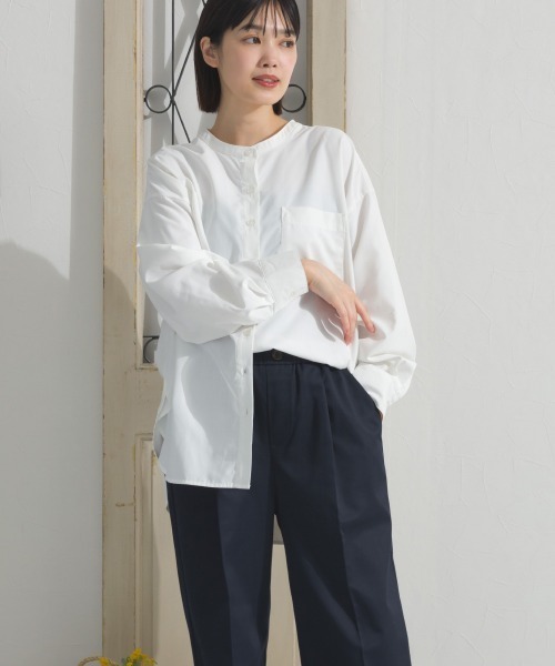OMNES(オムネス)の「テックコットンバンドカラー長袖シャツ(シャツ/ブラウス・レディース・ホワイト/ブラック/ベージュ/イエロー/グリーン/ネイビー系/ブルー系その他・FREE)」の16枚目の写真