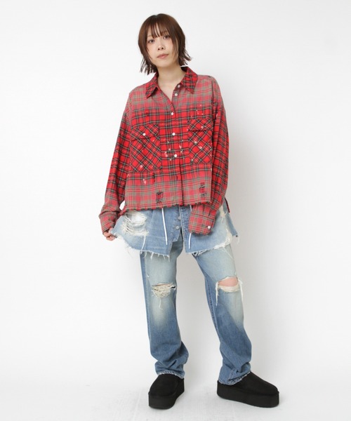 RNA(アールエヌエー)の「G1098 ダメージラップミニスカート(デニムスカート・レディース・ライトインディゴブルー・MEDIUM)」の15枚目の写真